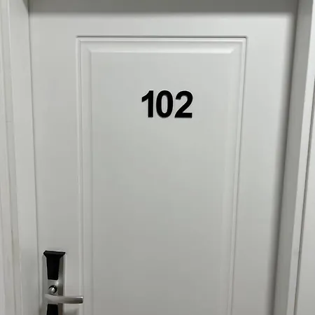 Skenderbej Pensión